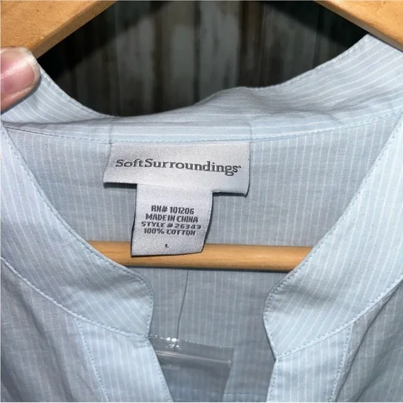 Soft Surroundings Light Blue Double Pocket Tunic - Picture 6 of 6